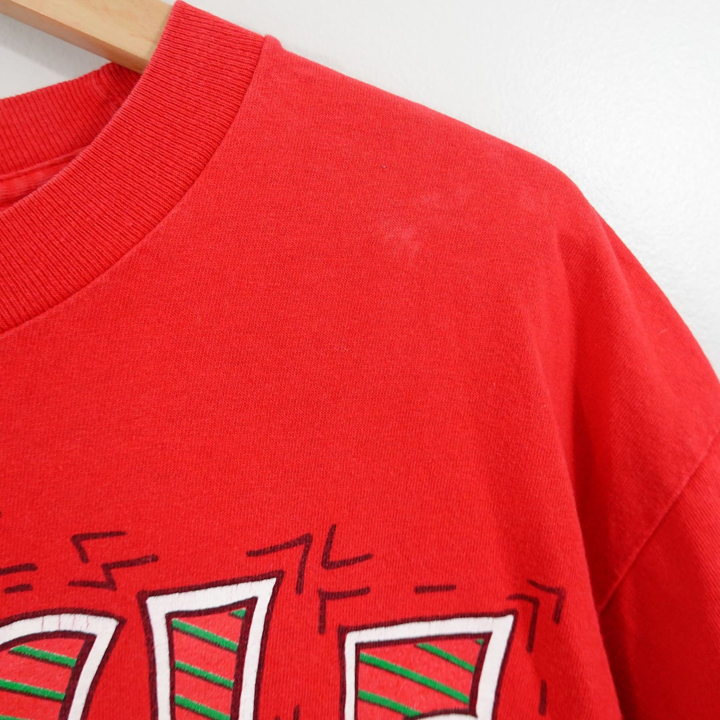 Vintage 90's Jingle My Bells Christmas T-Shirt - Size Medium
