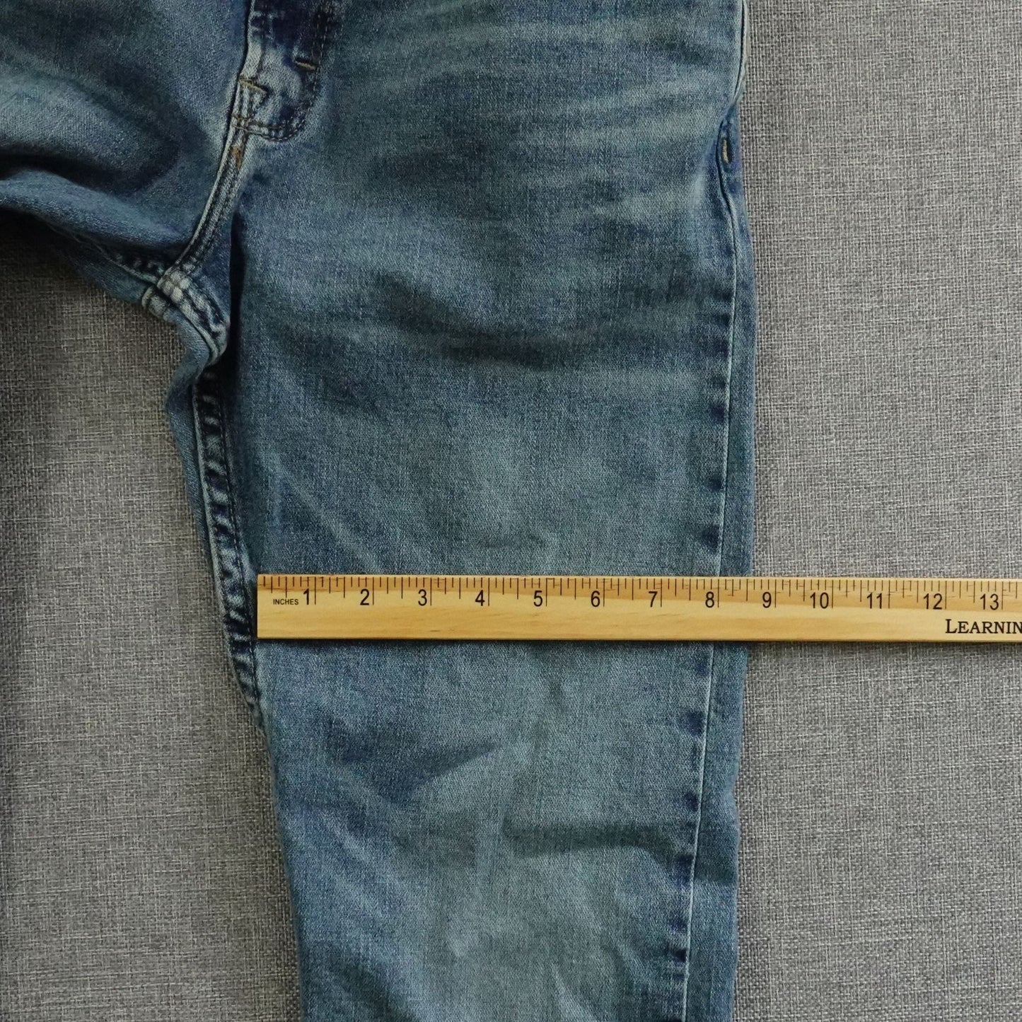 Wrangler Straight Fit Jeans Mens 29W 29.5L Light Wash Denim