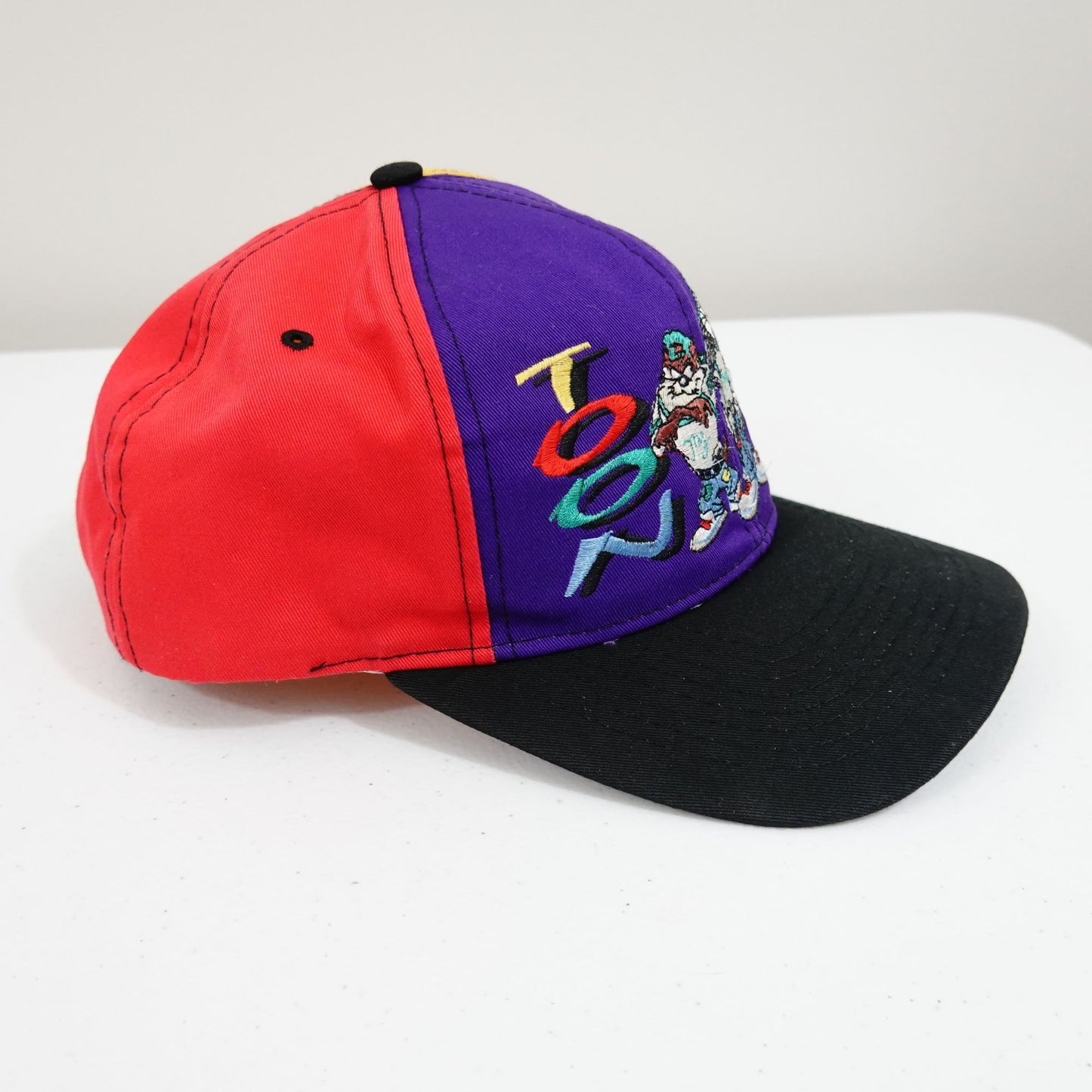 Vintage 1993 Looney Tunes Toon Boyz Snapback Hat