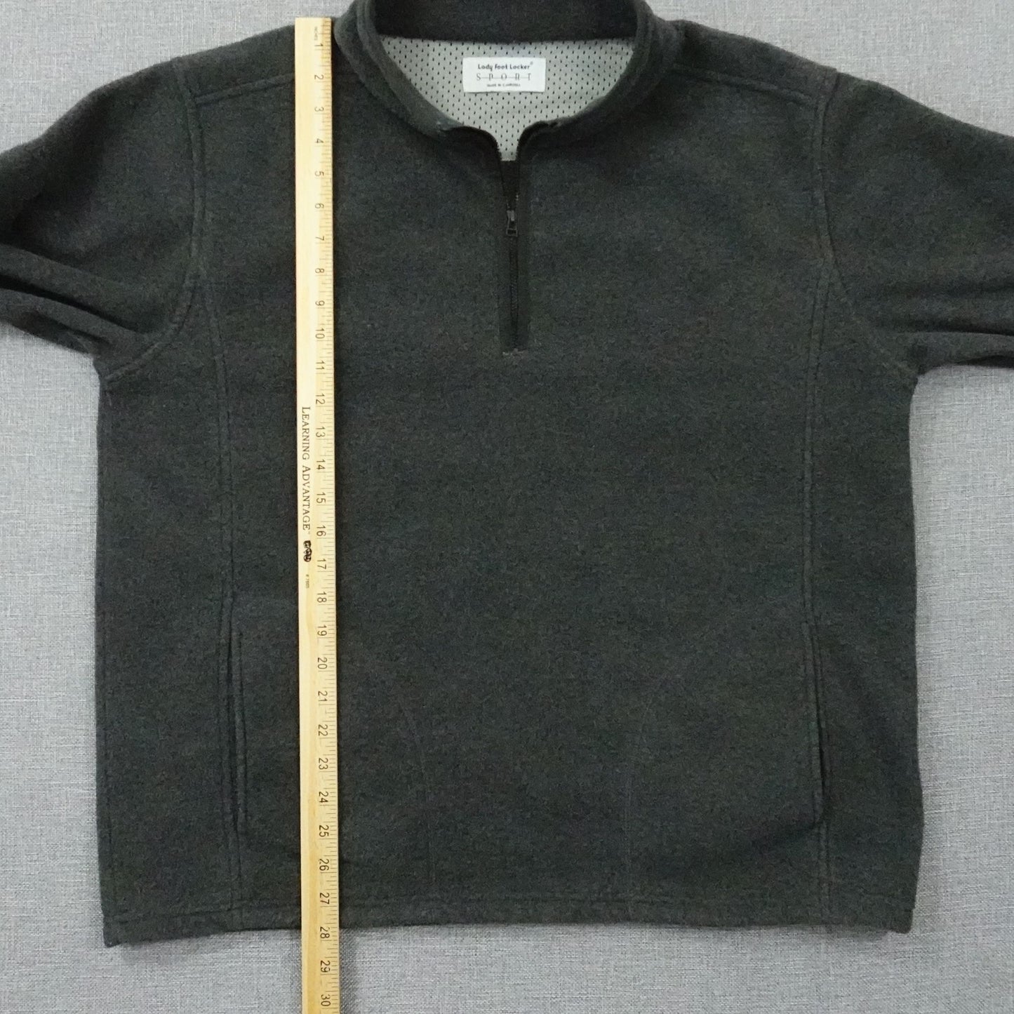 Vintage Lady Foot Locker 1/4 Zip Fleece Gray Pullover - Size Large/XL