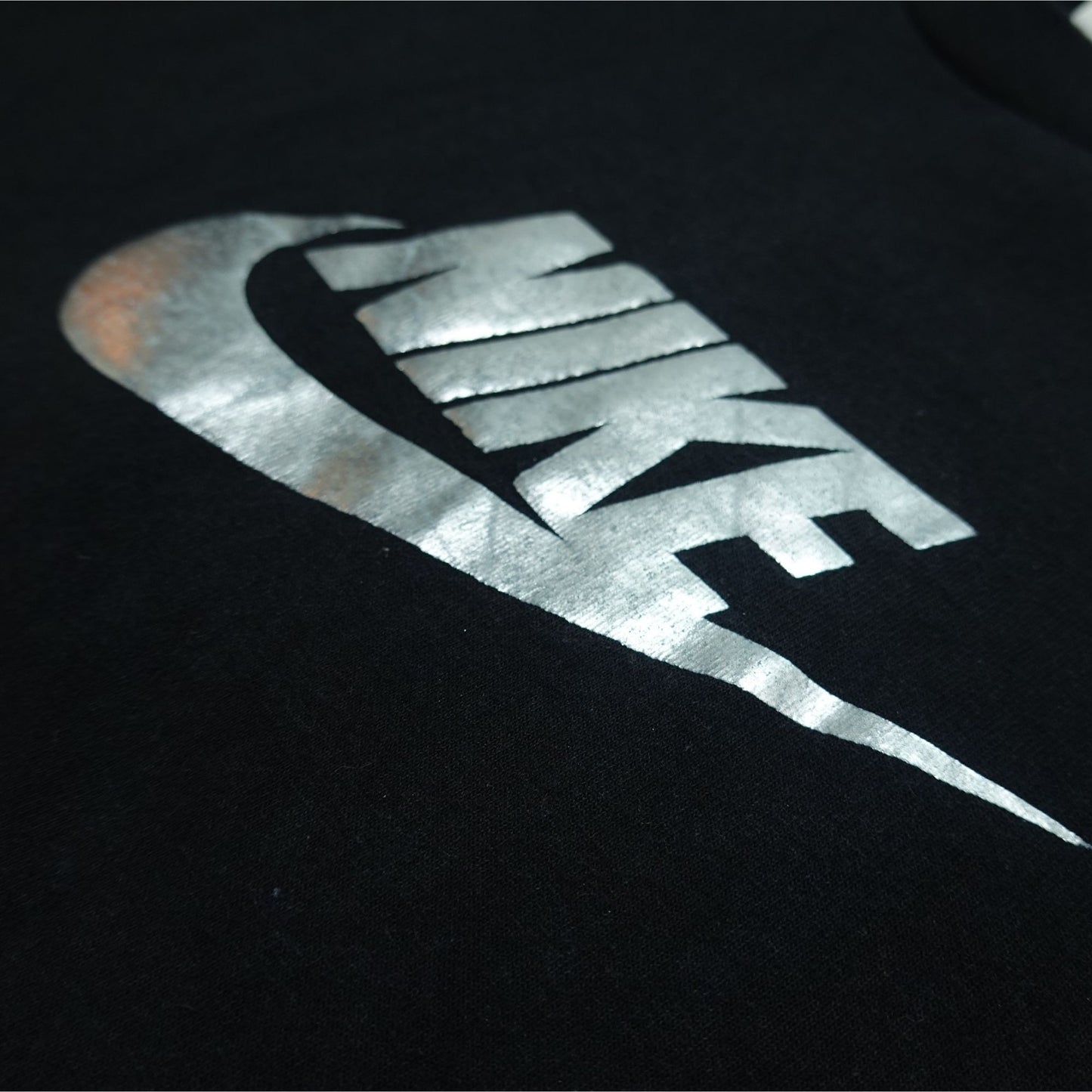 Vintage Y2K Nike Metallic Silver Logo Black T-Shirt - Size L