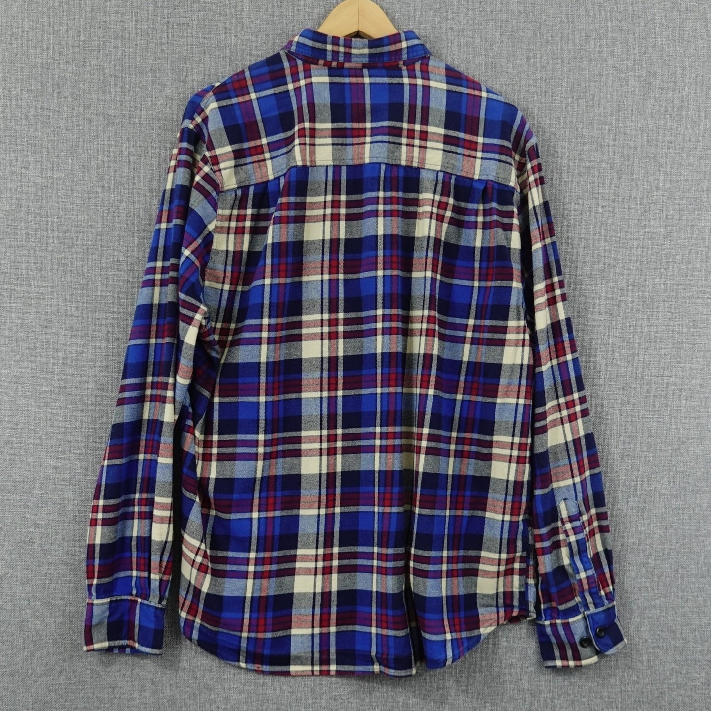 The American Outdoorsman Plaid Flannel Shirt - Size XL