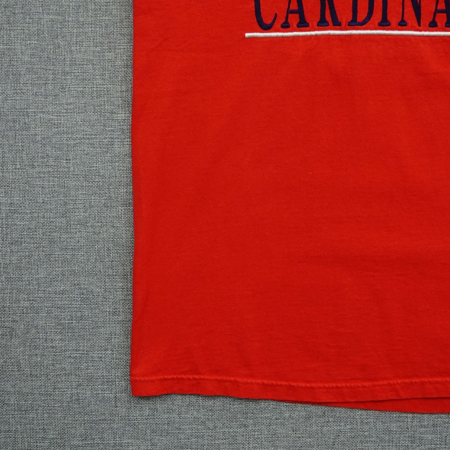 Vintage 90's St. Louis Cardinals T-Shirt Size Medium Red Embroidered Logo 7 Tee
