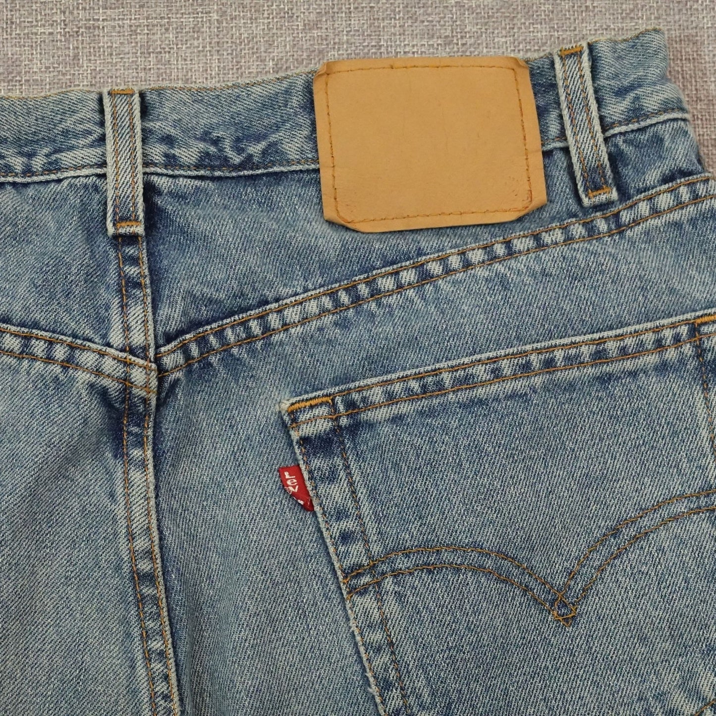 Vintage 90s Levi's 505 Jeans Medium Wash Straight Fit 34x30