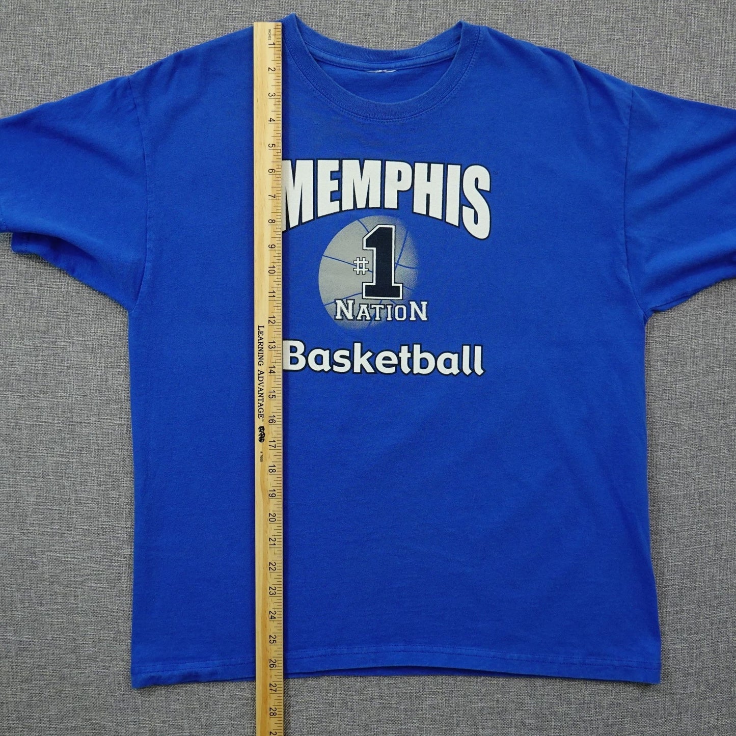 Memphis Tigers #1 Nation Basketball Tee - Size L