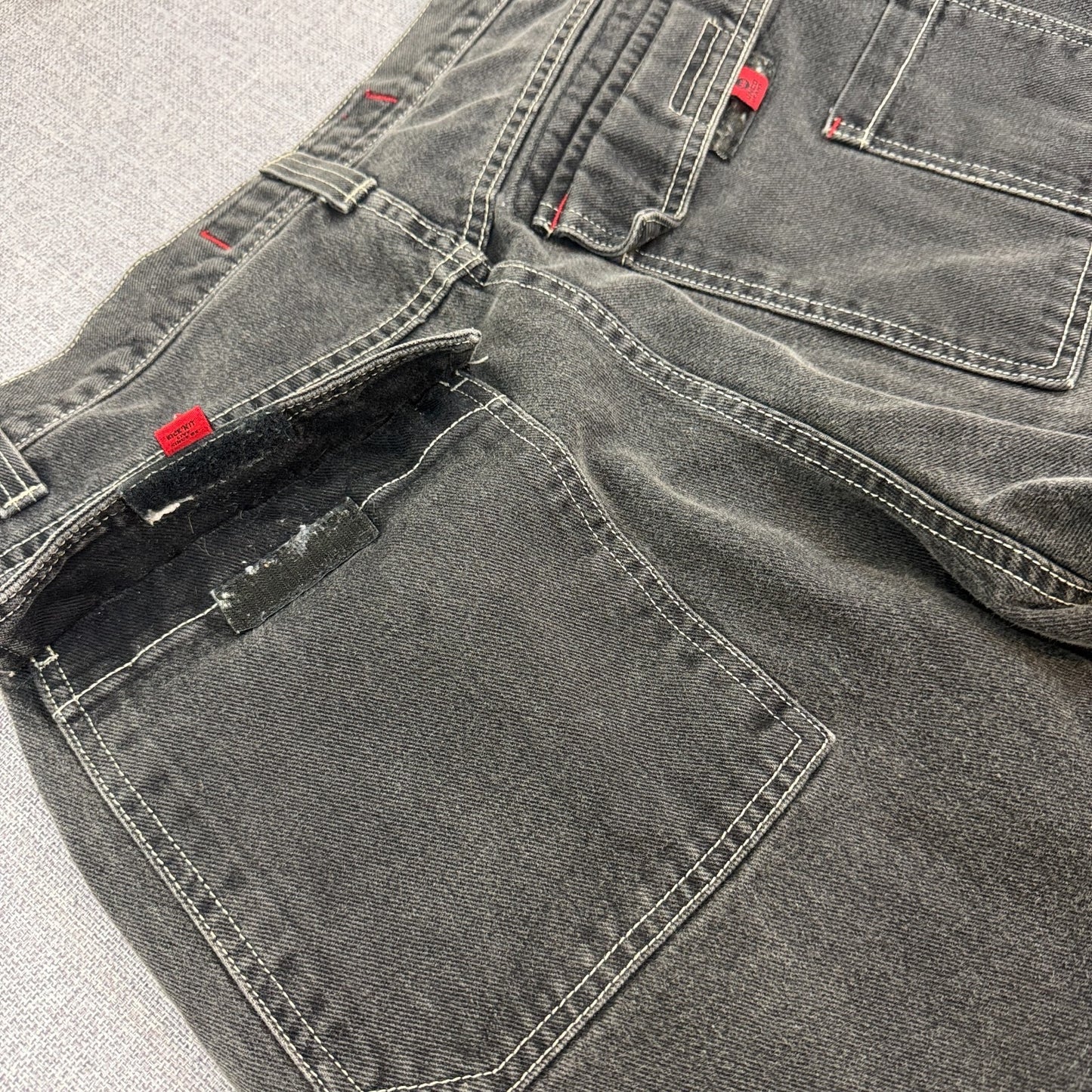 VTG JNCO Jeans Legendary Black Carpenter Pants 34x32 Mesh Front/Back Pockets