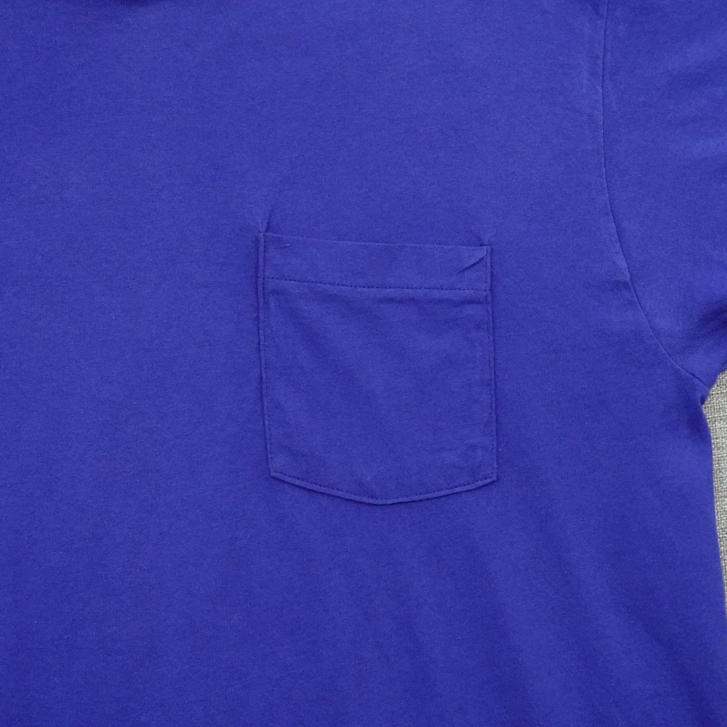 Vintage 80s Fruit of the Loom Blue Pocket Tee Single Stitch L