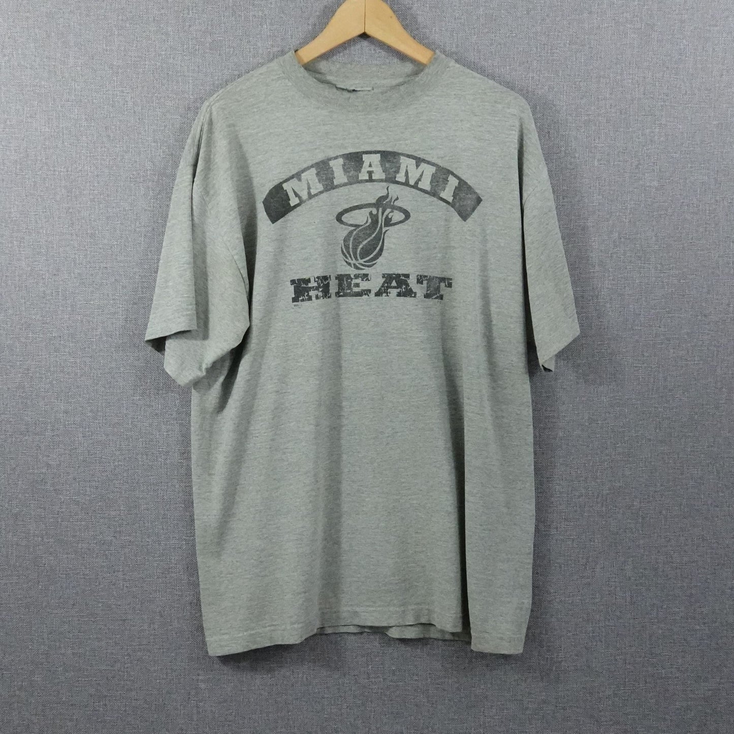 Vintage Y2K Miami Heat Gray Distressed Tee - Size L