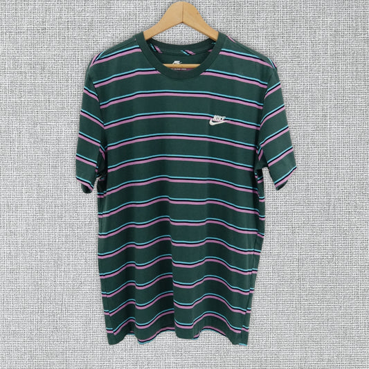 The Nike Tee Striped T-Shirt - Size Large