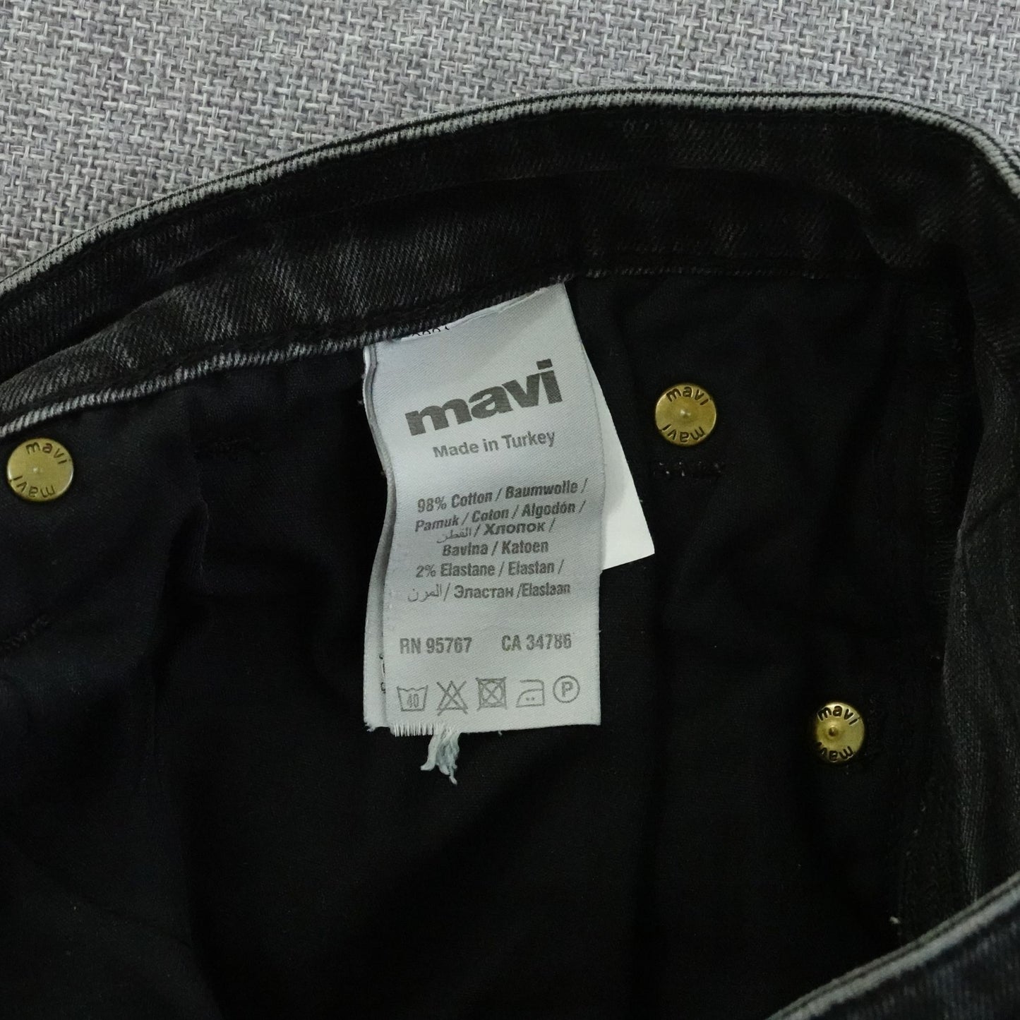 Mavi Jeans Men's Black Slim Leg Faded Wash Stretch Men's Size: 36x30.5