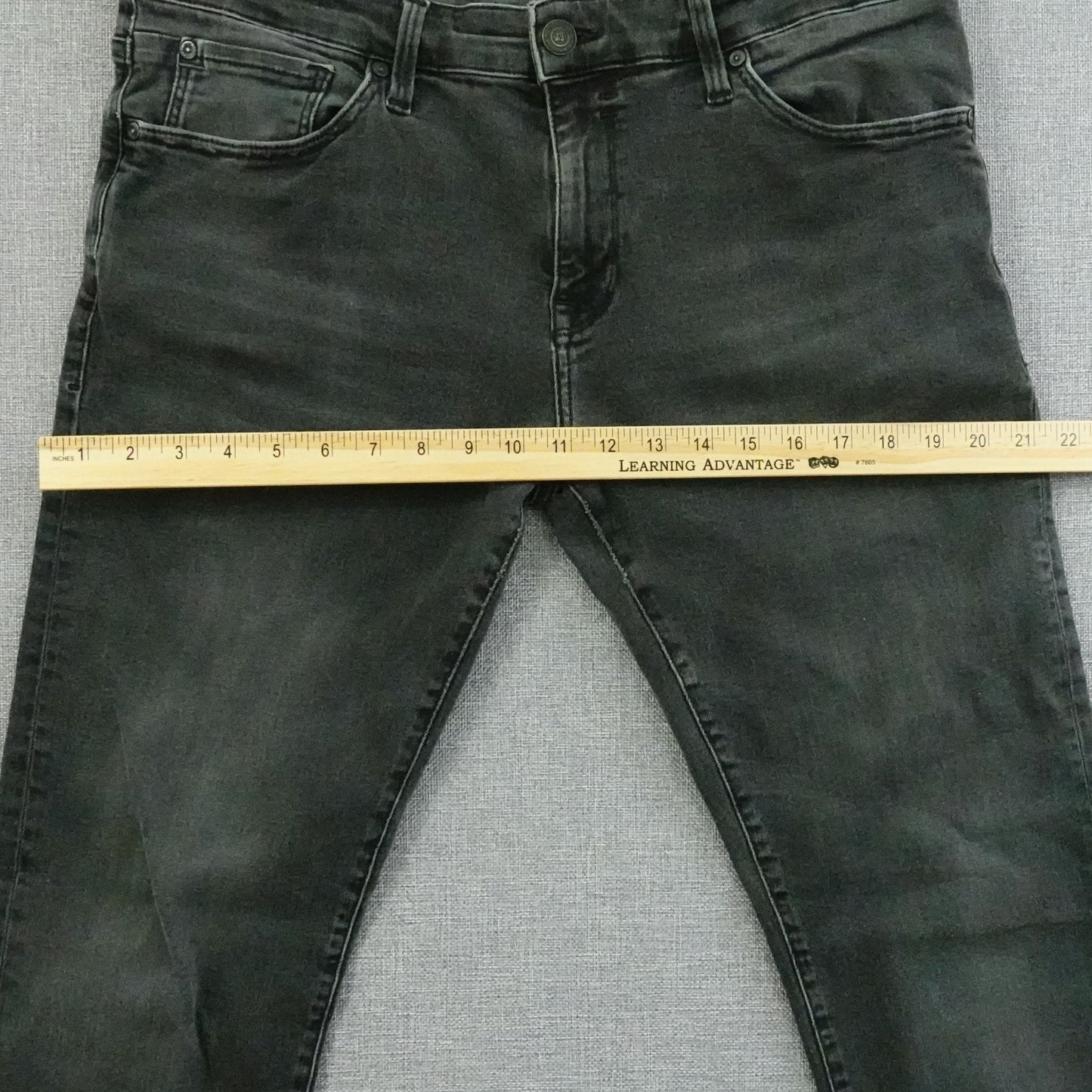 Mavi Jeans Men's Black Slim Leg Faded Wash Stretch Men's Size: 36x30.5