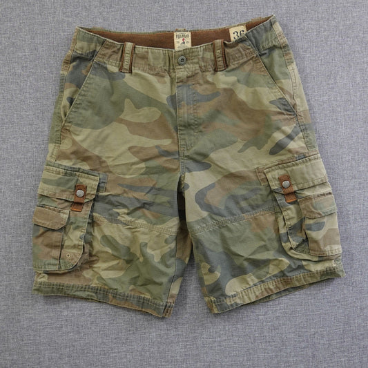 Vintage Y2K Red Head Camo Cargo Shorts - Size 32