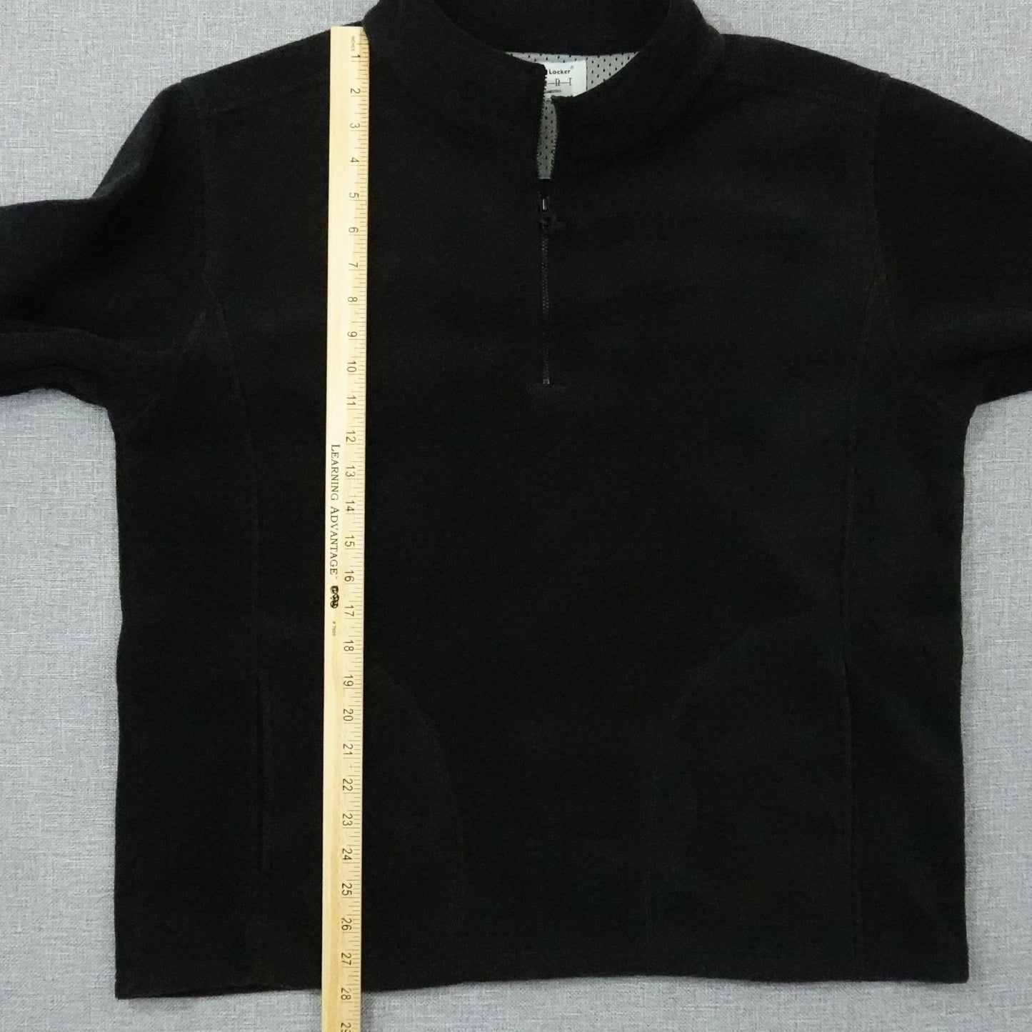 Vintage Lady Foot Locker 1/4 Zip Fleece Black Pullover - Size Large/XL