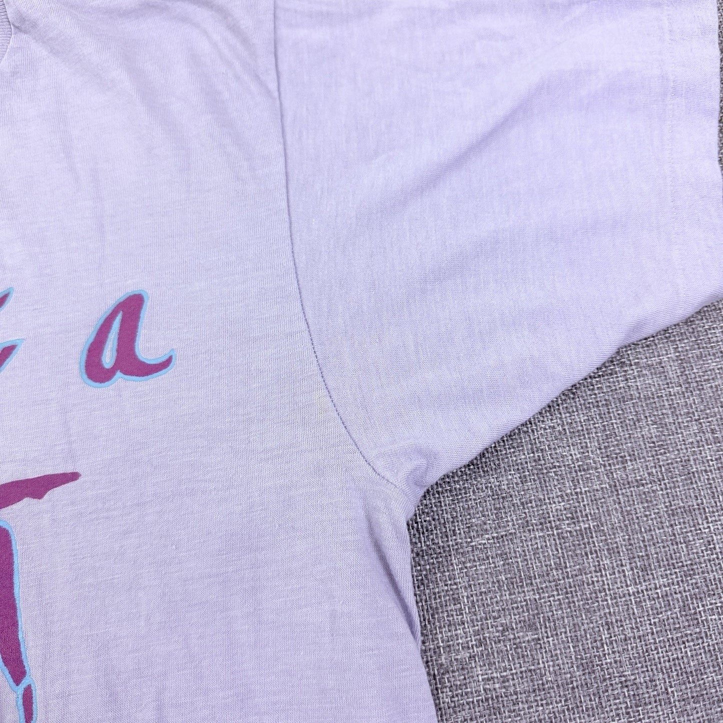 Vintage 80s Hanes What A Feeling Flashdance Purple Graphic T-Shirt Size Small