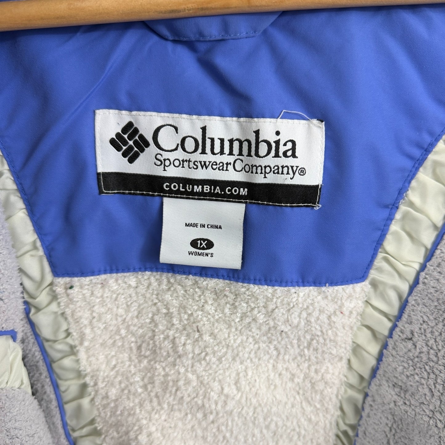 Columbia Women’s 1X Winter Jacket Blue White Hooded Fleece Lined Ski Coat