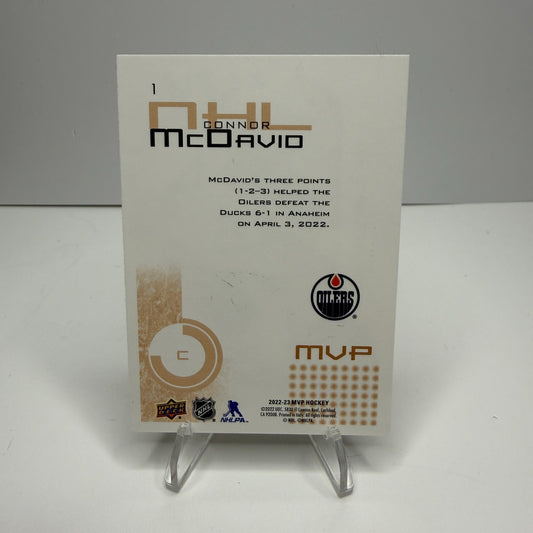2022-23 Upper Deck MVP - 20th Anniversary Connor McDavid #1 Gold Script