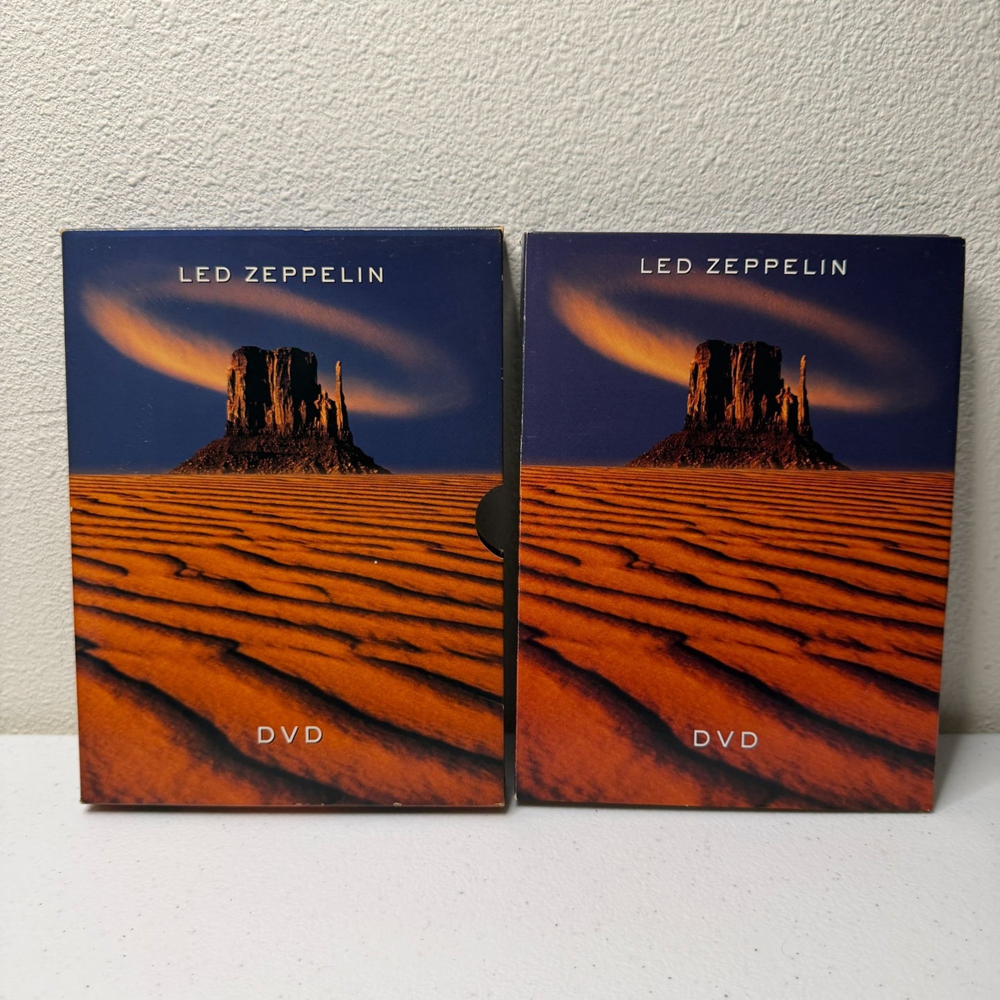 Led Zeppelin Live 1970-1979 (DVD 2 Disc Set W/ 2 Booklets)