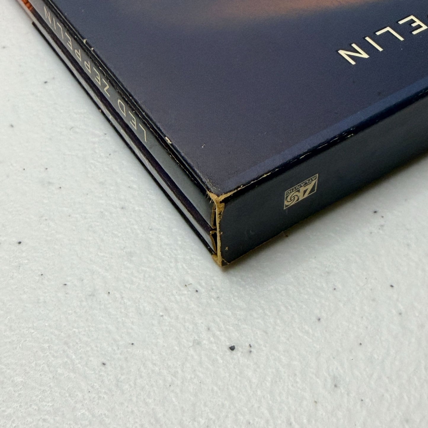 Led Zeppelin Live 1970-1979 (DVD 2 Disc Set W/ 2 Booklets)