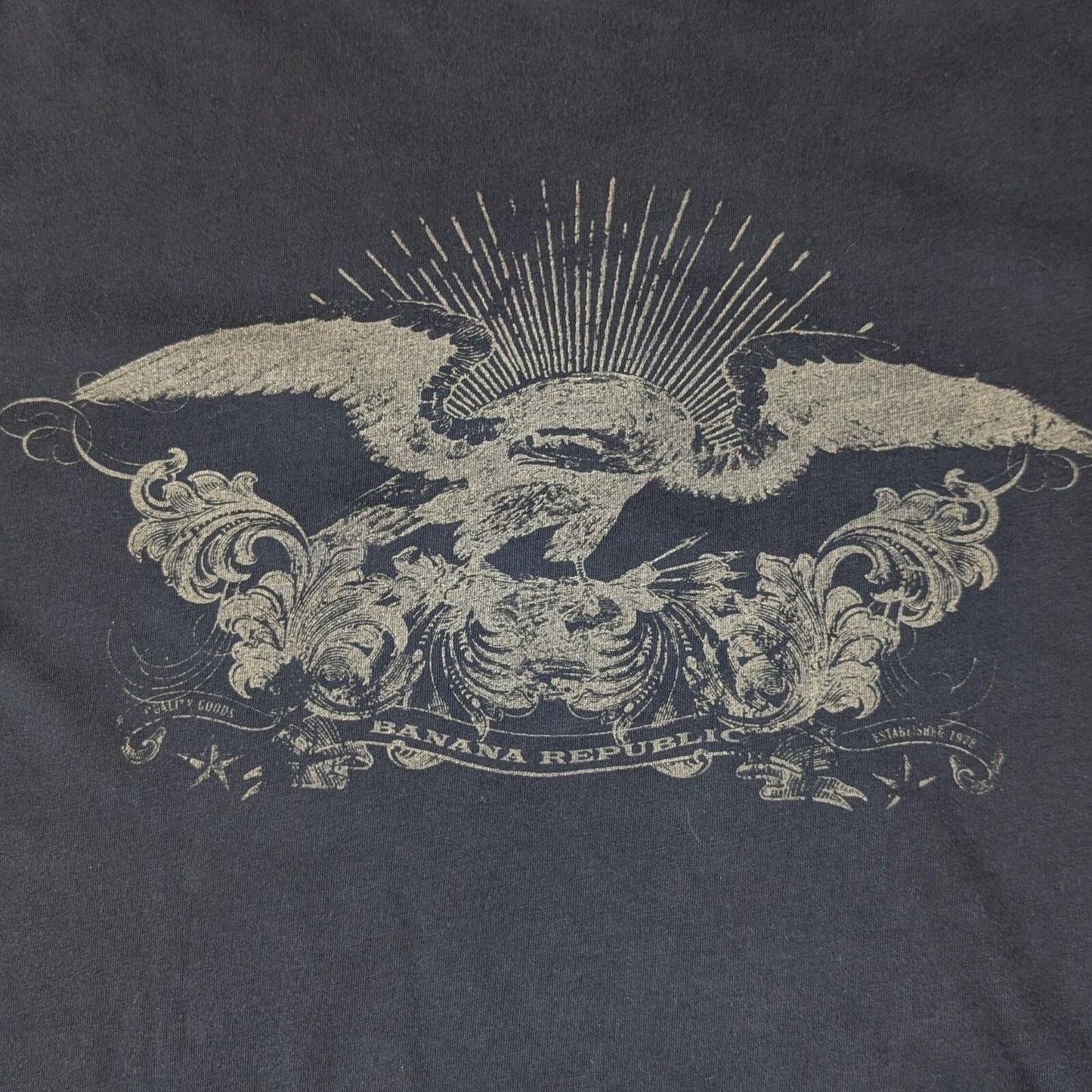 Banana Republic Graphic Eagle T-Shirt Men’s Large Black Cotton Distressed