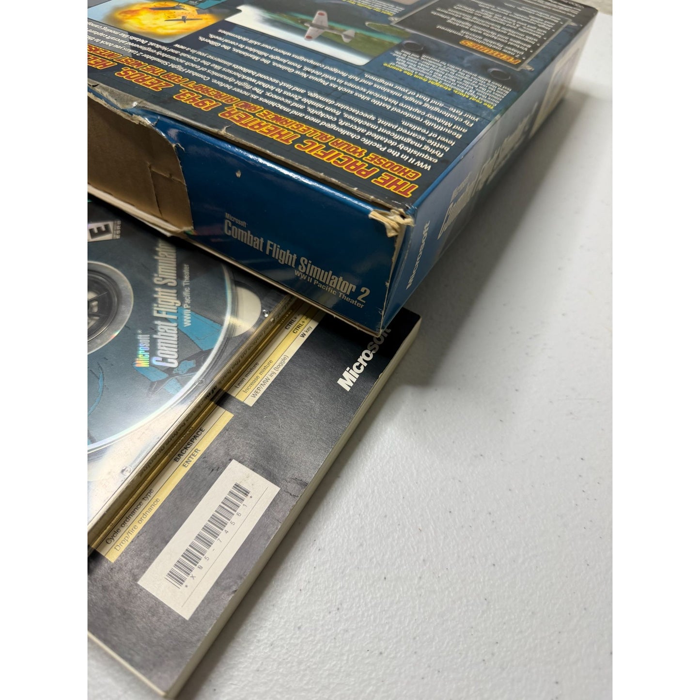 Microsoft Combat Flight Simulator 2 WWII Pacific Theater PC Big Box w/ Manuals