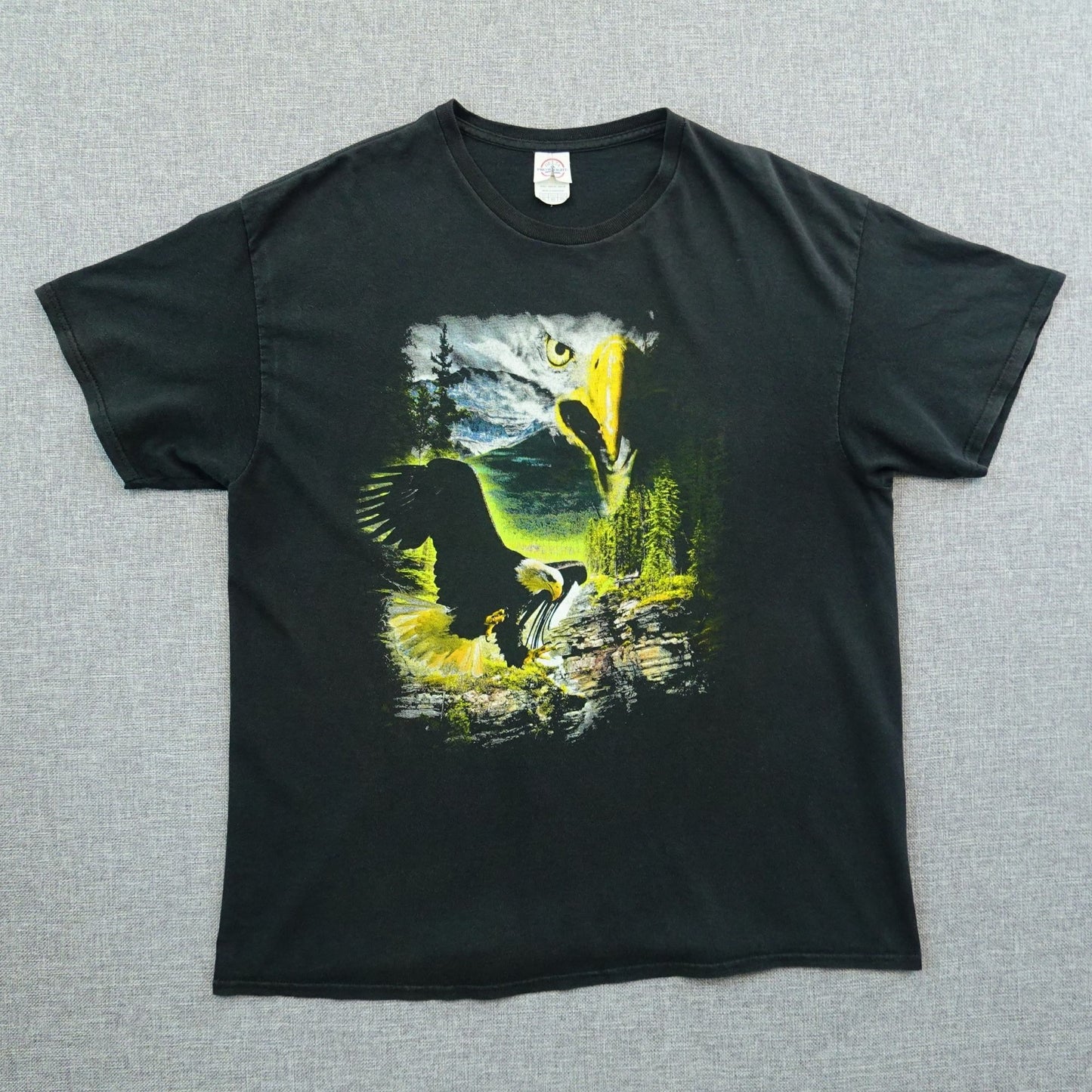 Vintage Delta Pro Weight Eagle Graphic T-Shirt Black - Size XL