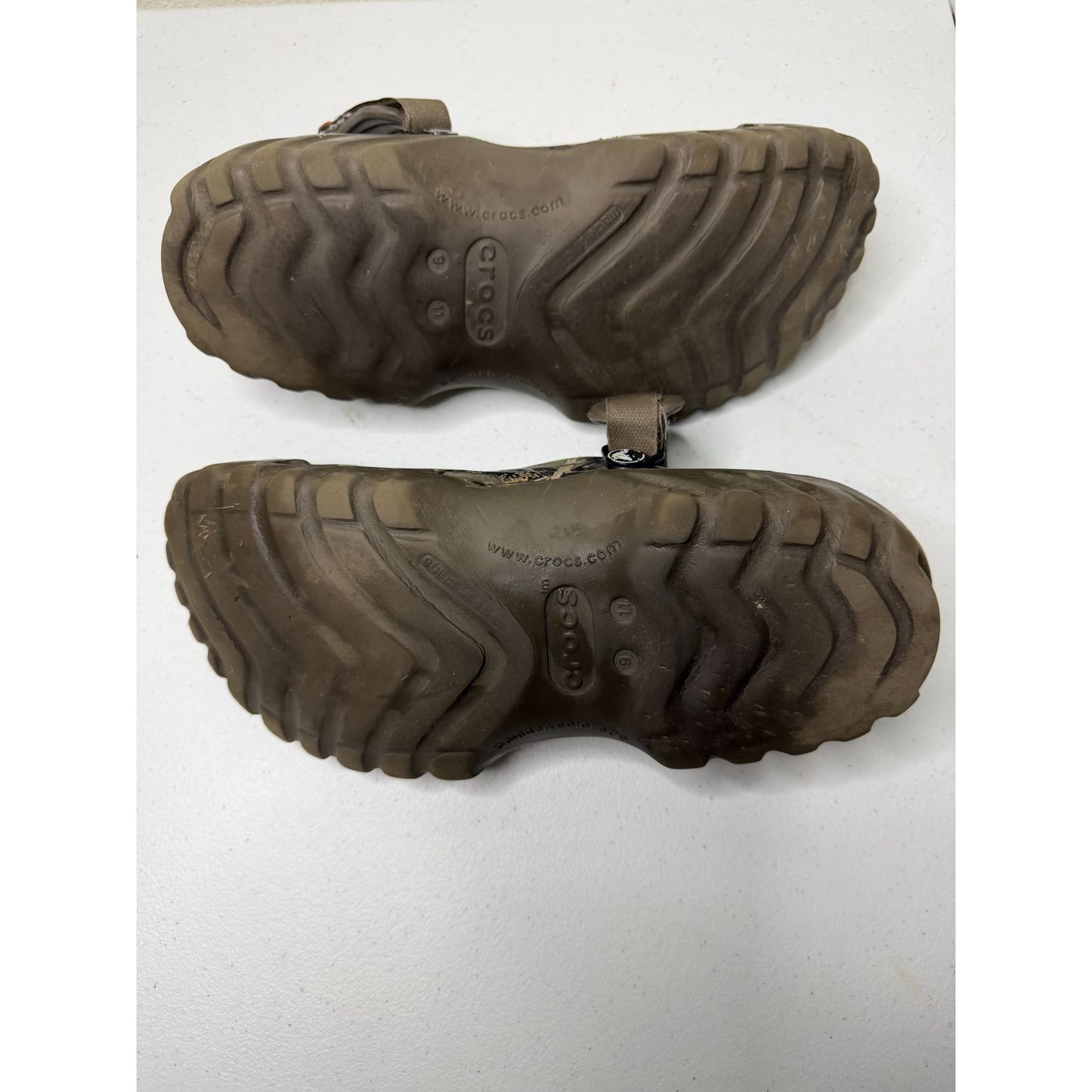 Crocs All-Terrain Camo Realtree Clogs Size Men’s Size 9 / Women's Size 11