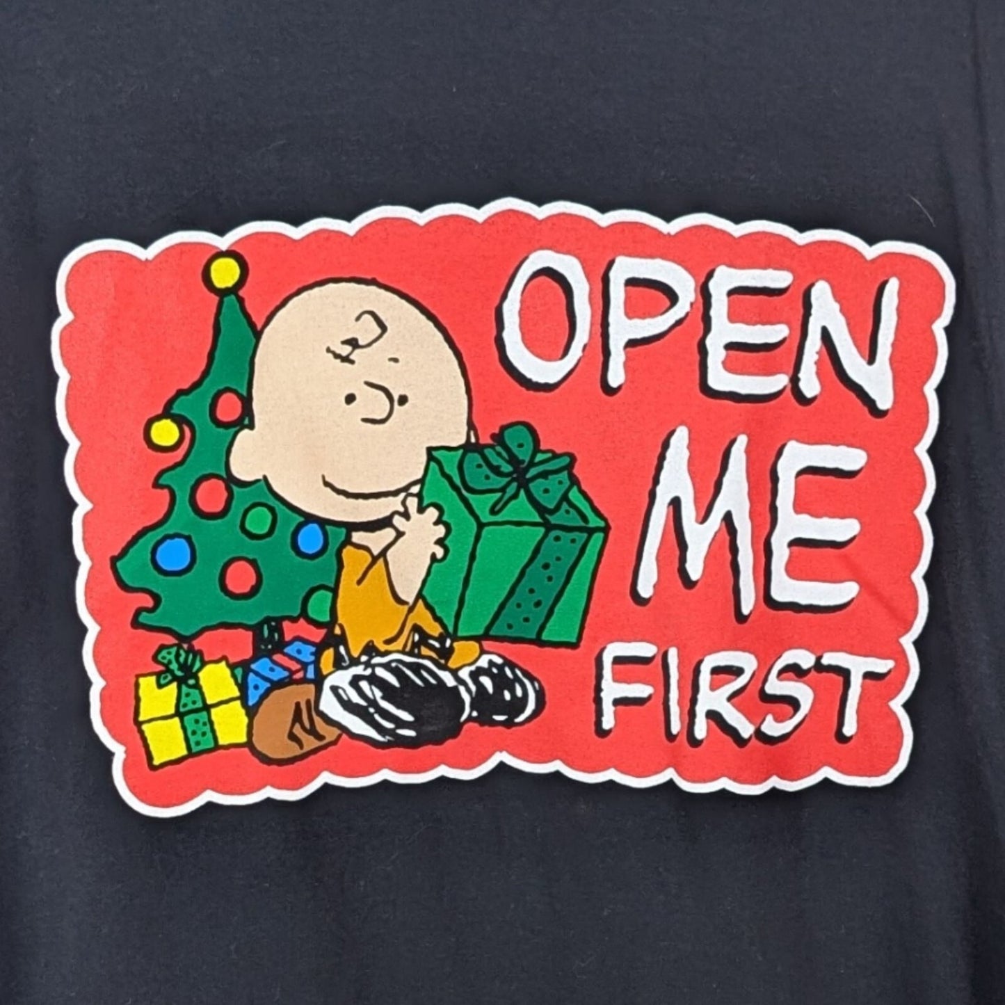 Peanuts Charlie Brown Black Christmas Tee - Size M