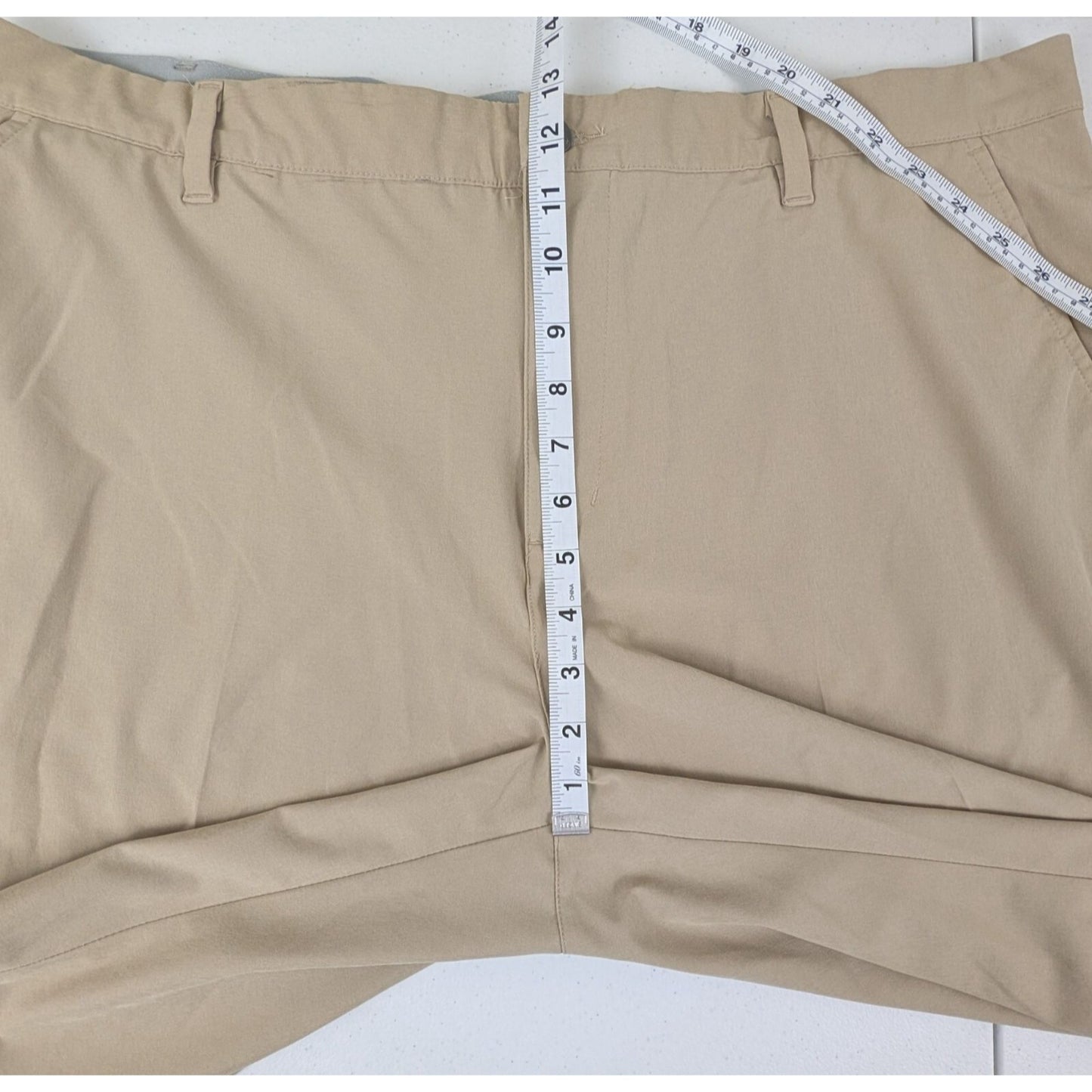 Adidas Men's Size 40 Beige Golf Shorts Lightweight Stretch Active Wear
