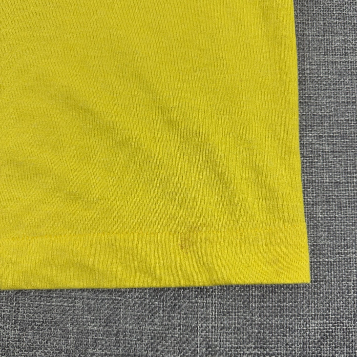 Vintage 90s Chemically Free Drug Awareness T-Shirt Yellow Size Small Pro Sober