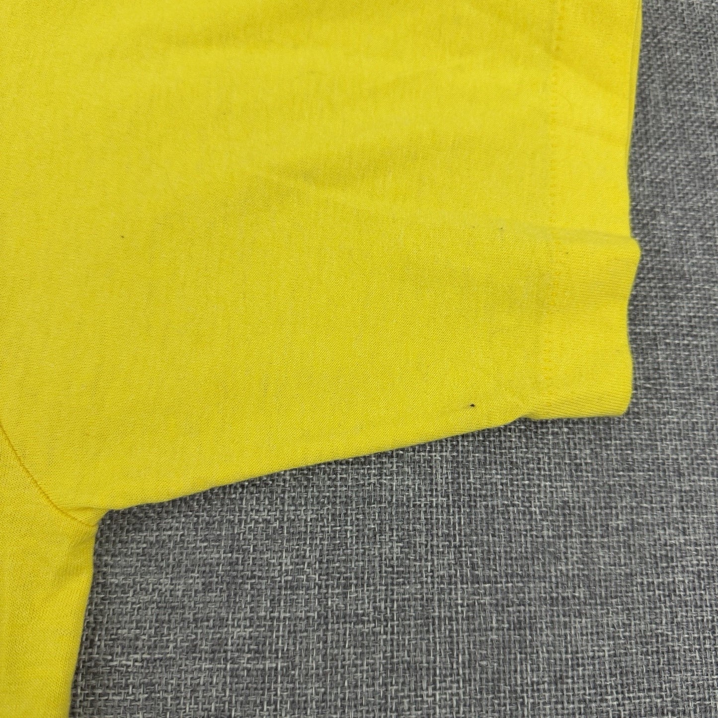Vintage 90s Chemically Free Drug Awareness T-Shirt Yellow Size Small Pro Sober