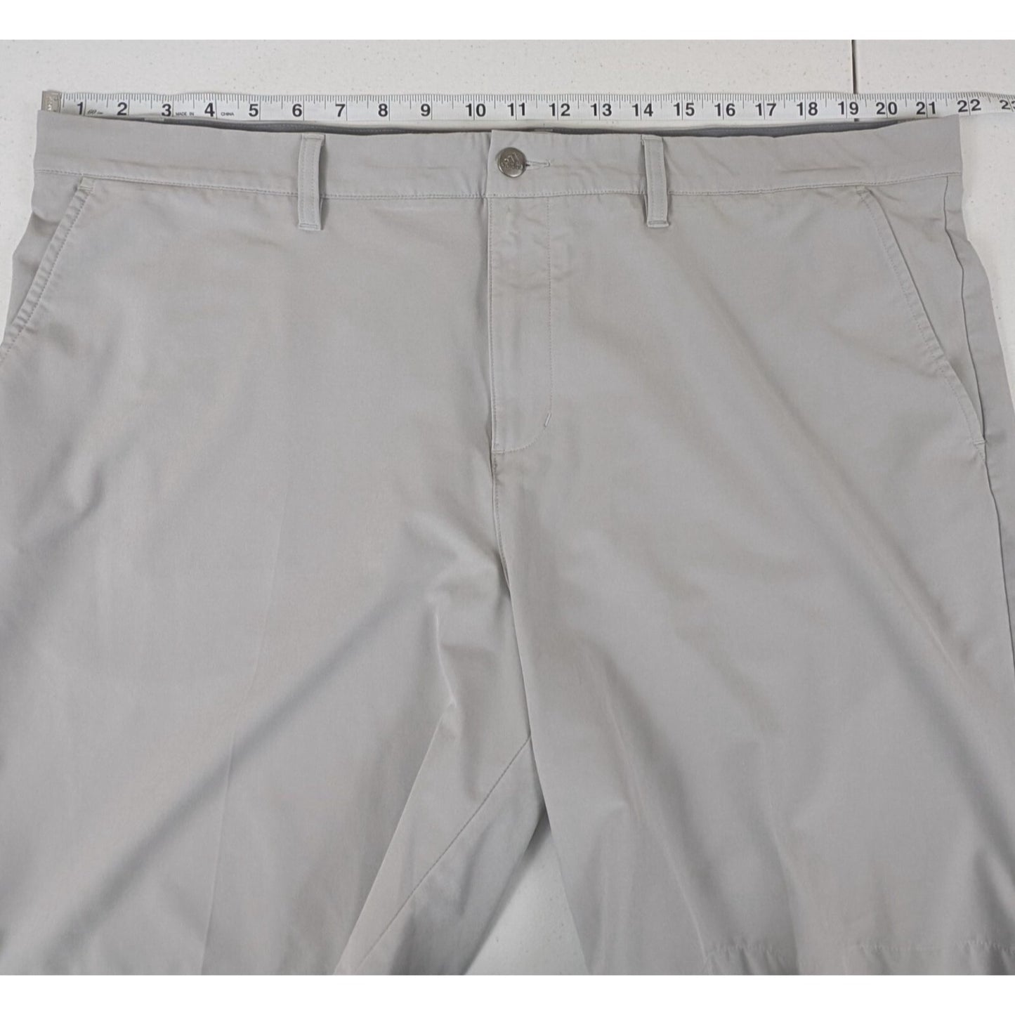 Adidas Men's Size 40 Gray Performance Golf Shorts Stretch Lightweight Activewear