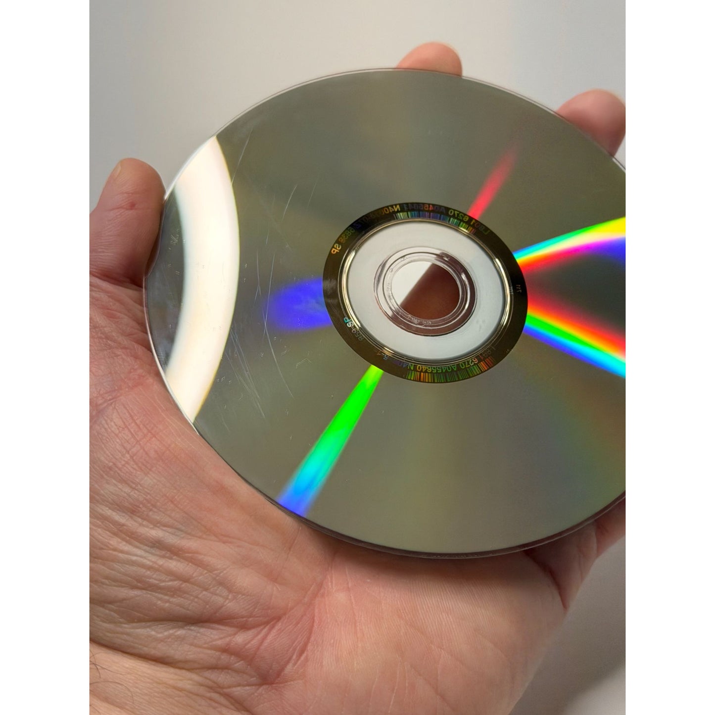 Divergent DVD + Digital Slipcover