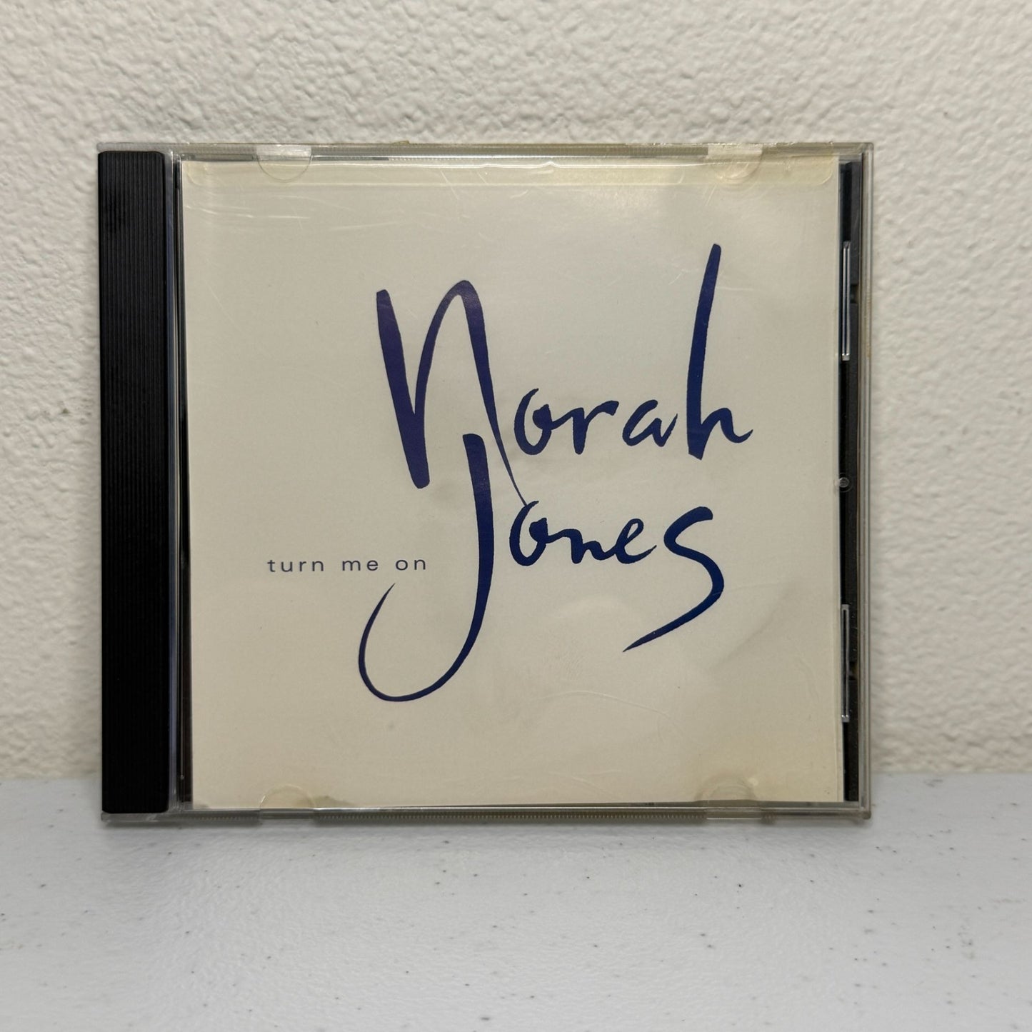 Norah Jones Turn Me On (CD Single, 2003) - w/Crazy (LIVE)