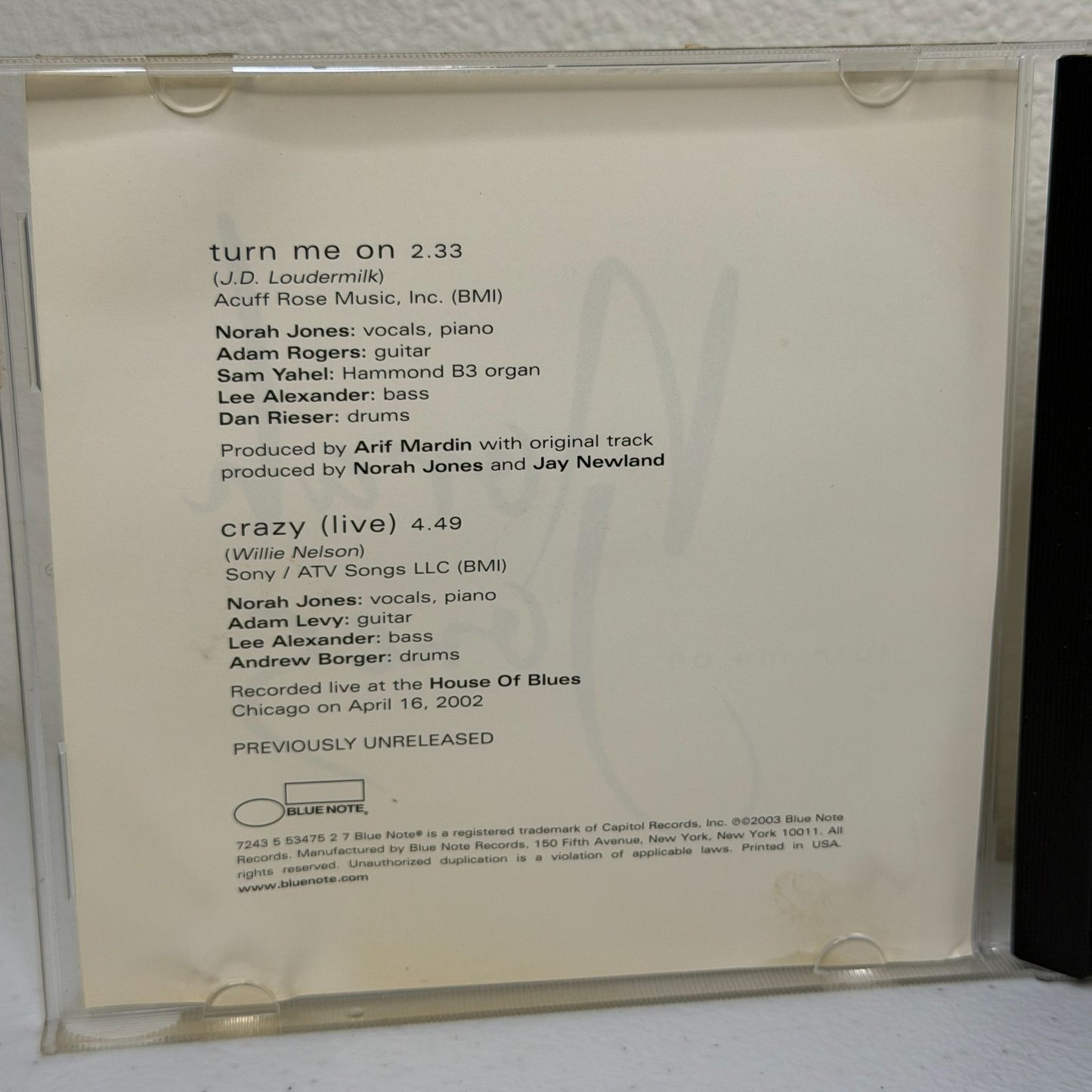 Norah Jones Turn Me On (CD Single, 2003) - w/Crazy (LIVE)