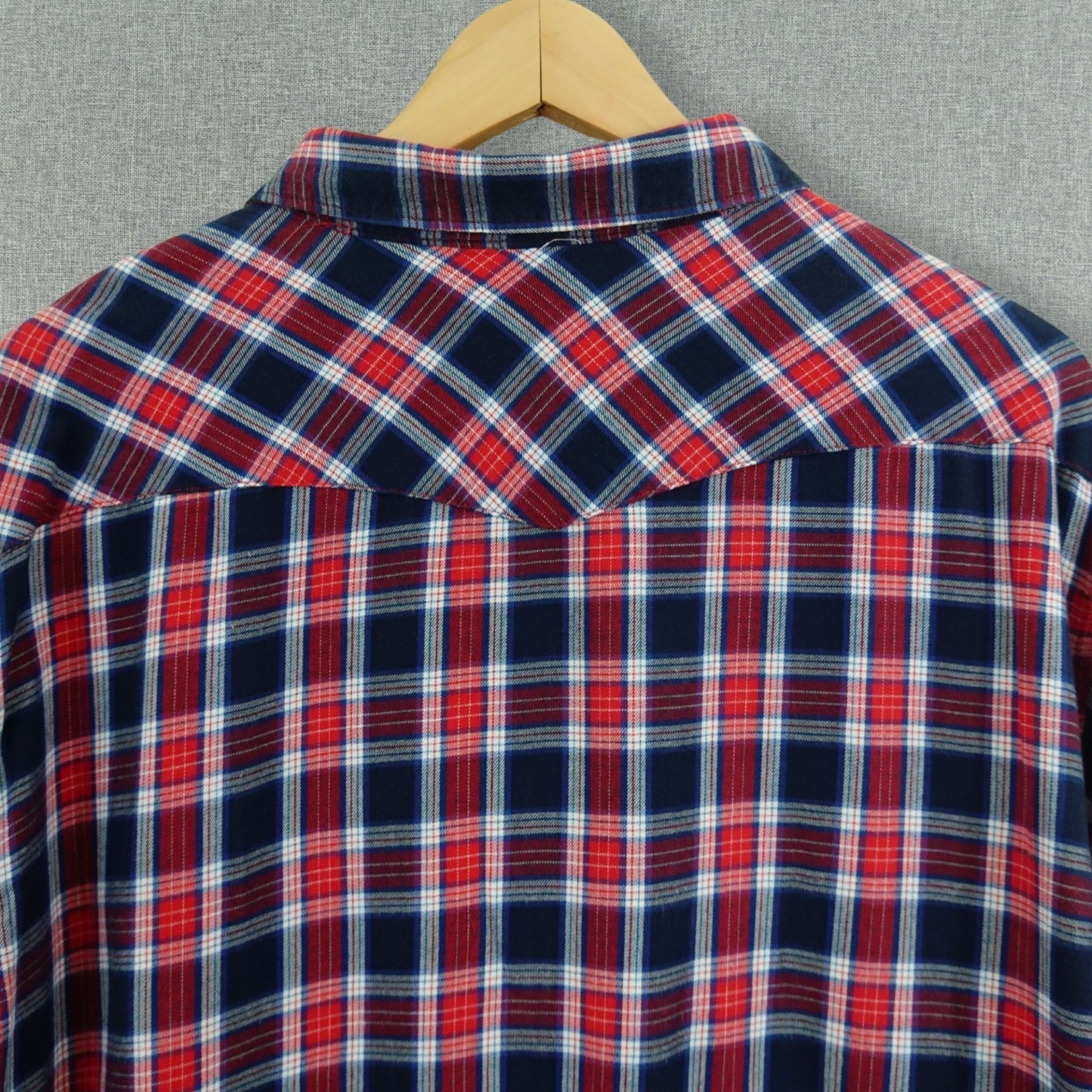 Columbia Western Yoke Red/Navy Plaid Flannel Shirt - Size XL
