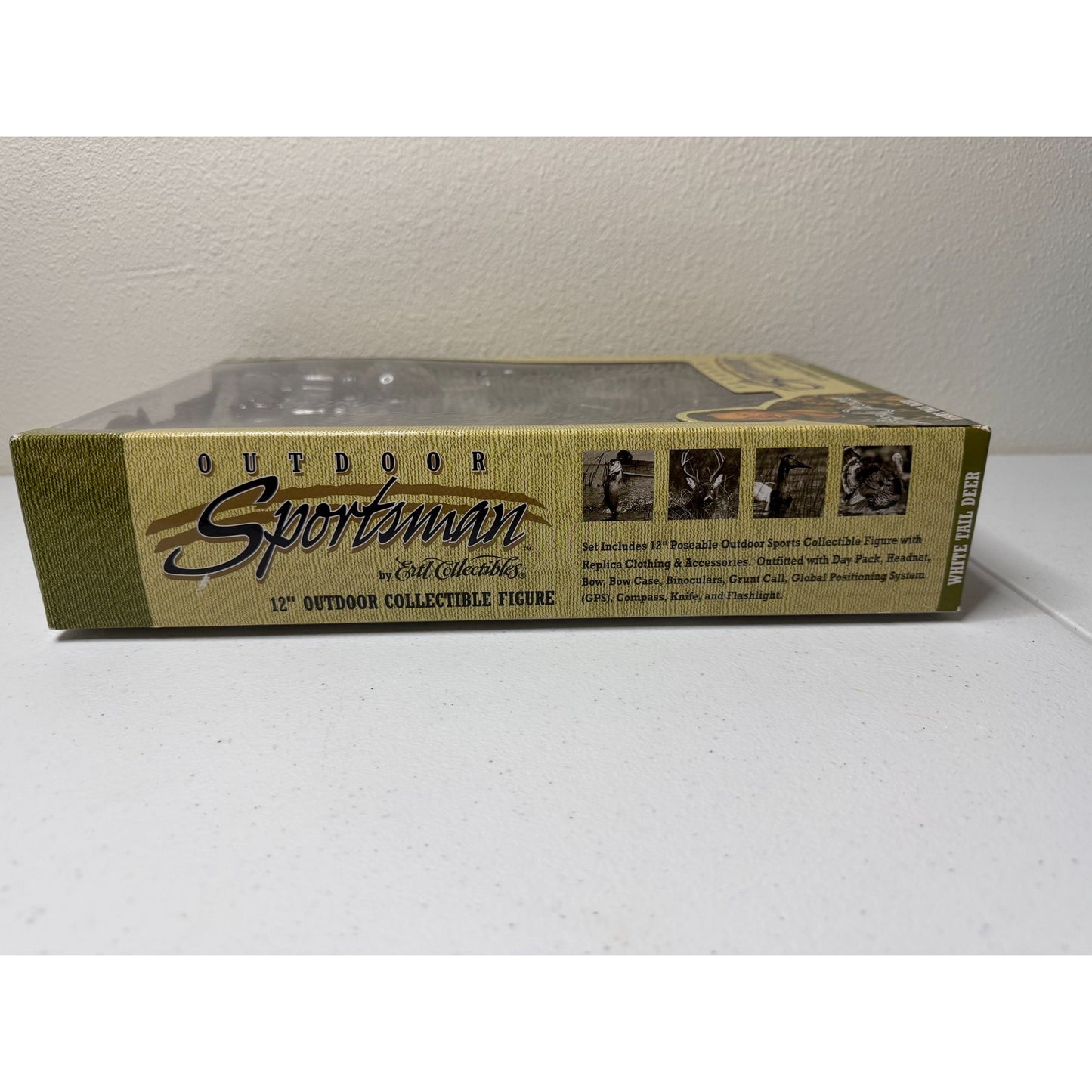 Ertl Outdoor Sportsman 12" Figure Babe Winkelman White Tail Deer Series 2 NIB