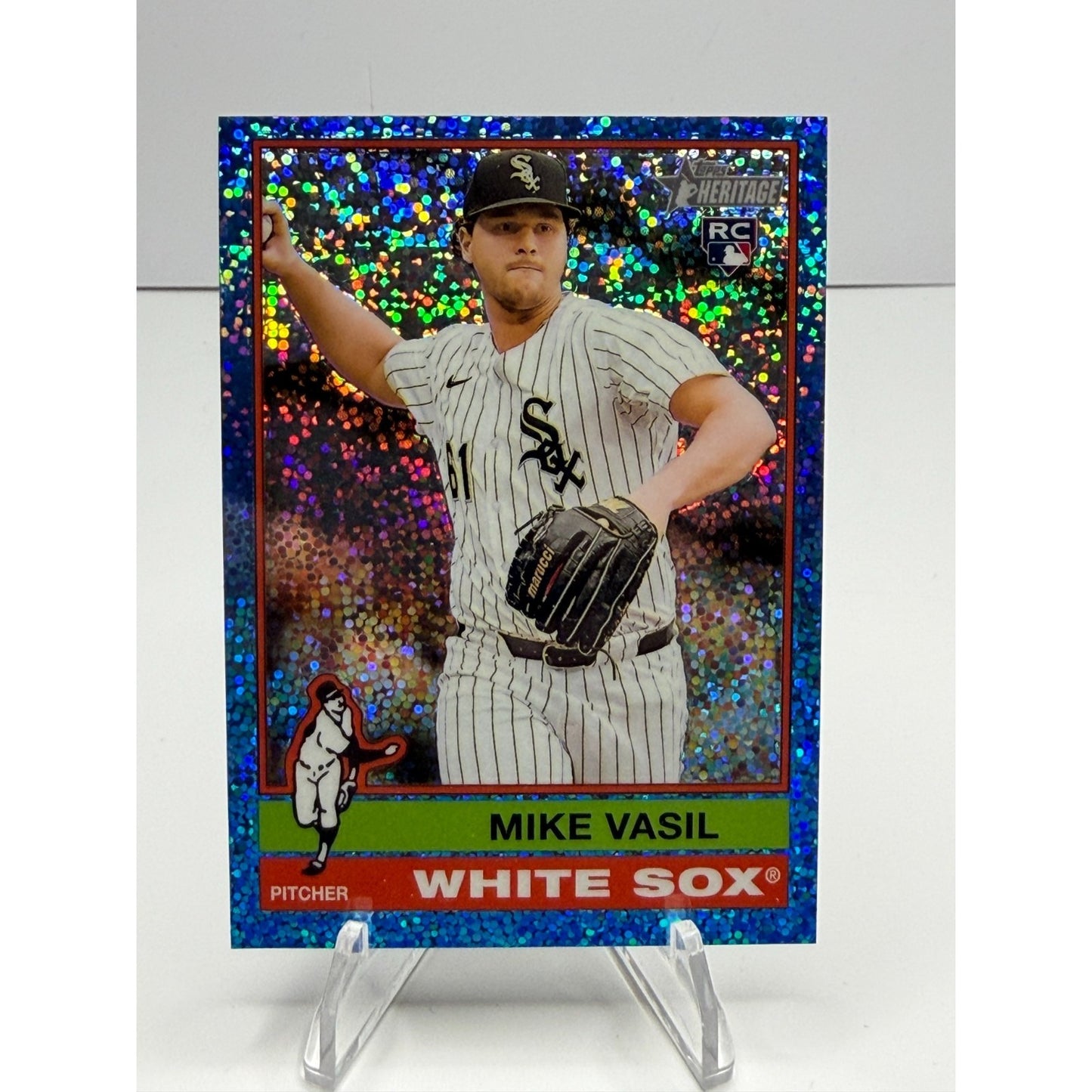 2025 Topps Heritage - Mike Vasil Chrome Light Blue Sparkle (RC) #507
