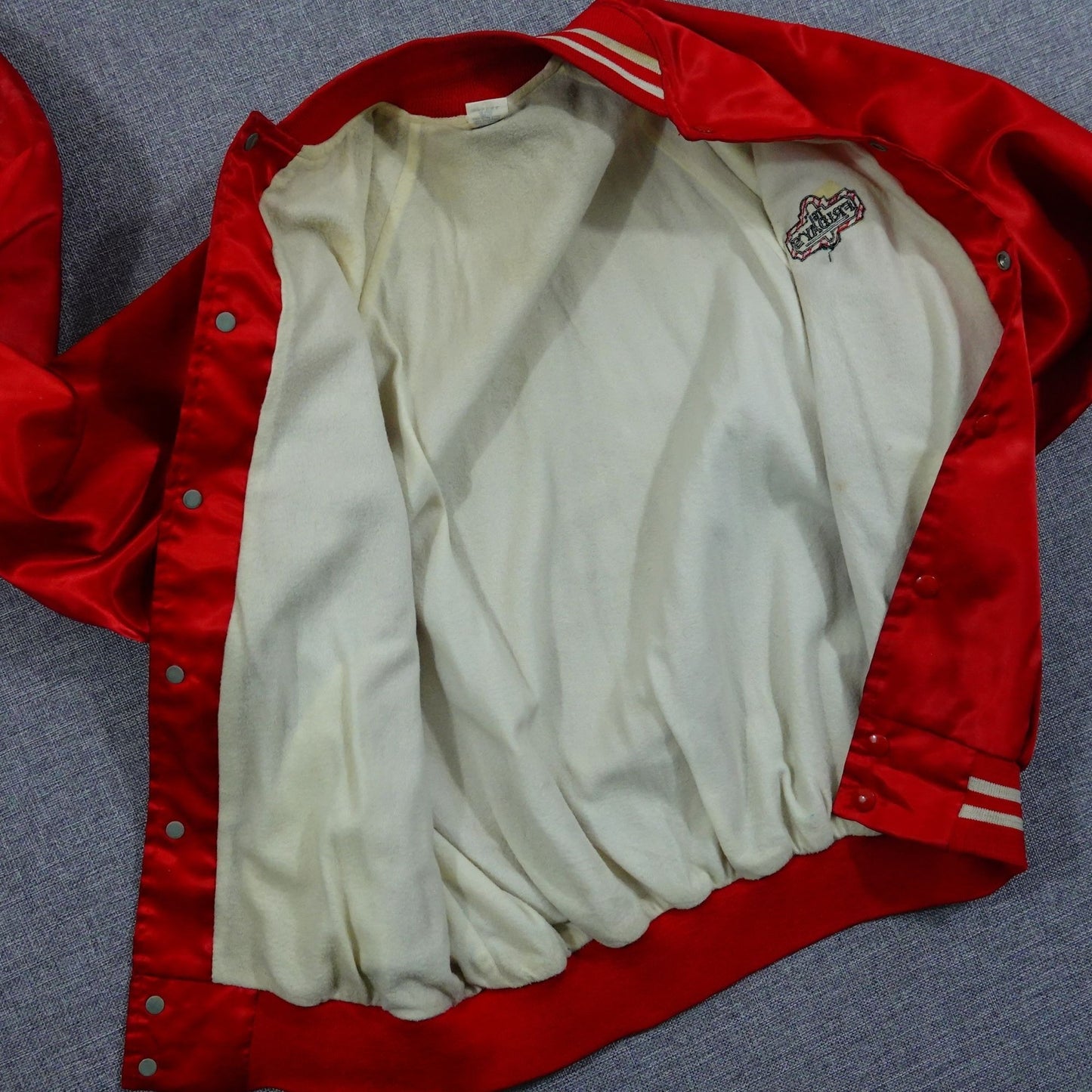 Vintage 80s TGI Friday's Red Satin Bomber Jacket - Size M