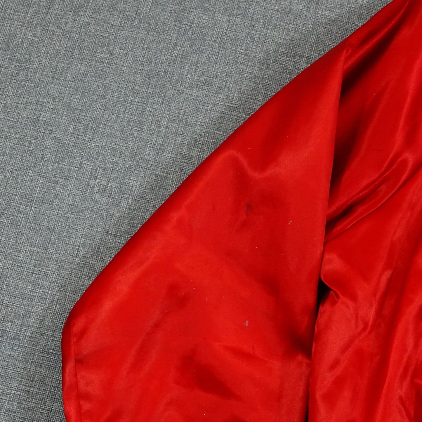Vintage 80s TGI Friday's Red Satin Bomber Jacket - Size M