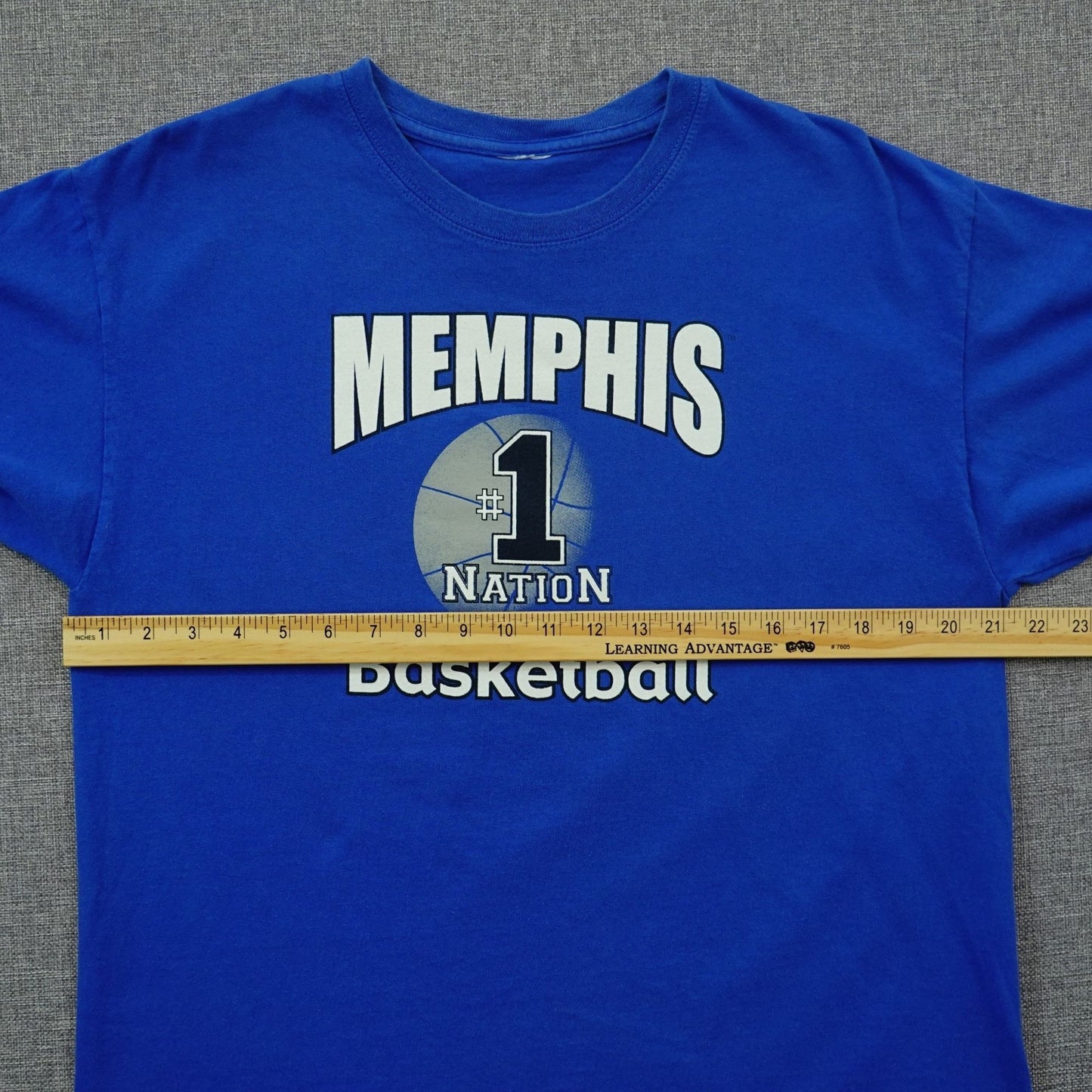 Memphis Tigers #1 Nation Basketball Tee - Size L