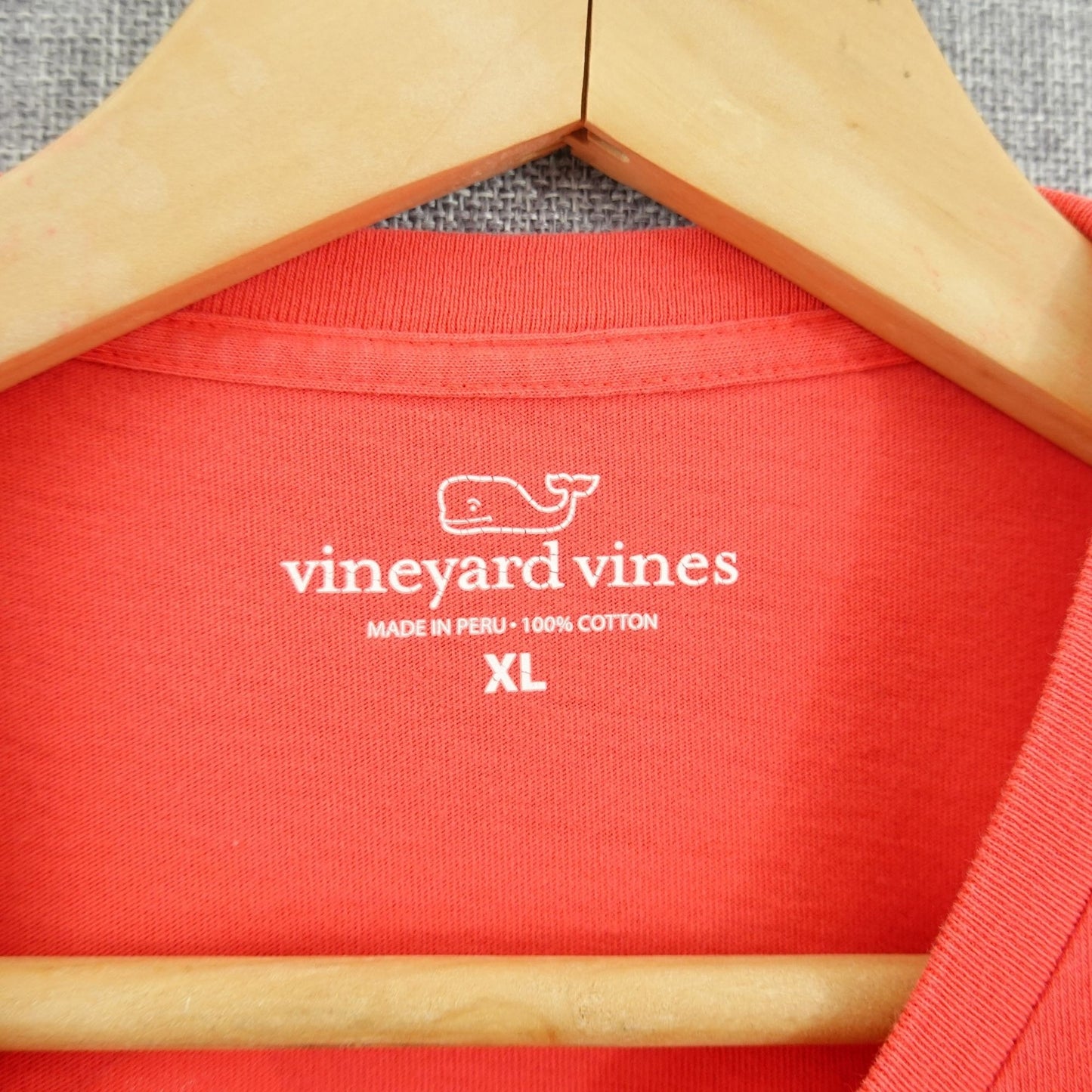 Vineyard Vines Guitar Whale Birmingham Pocket Tee - Size XL
